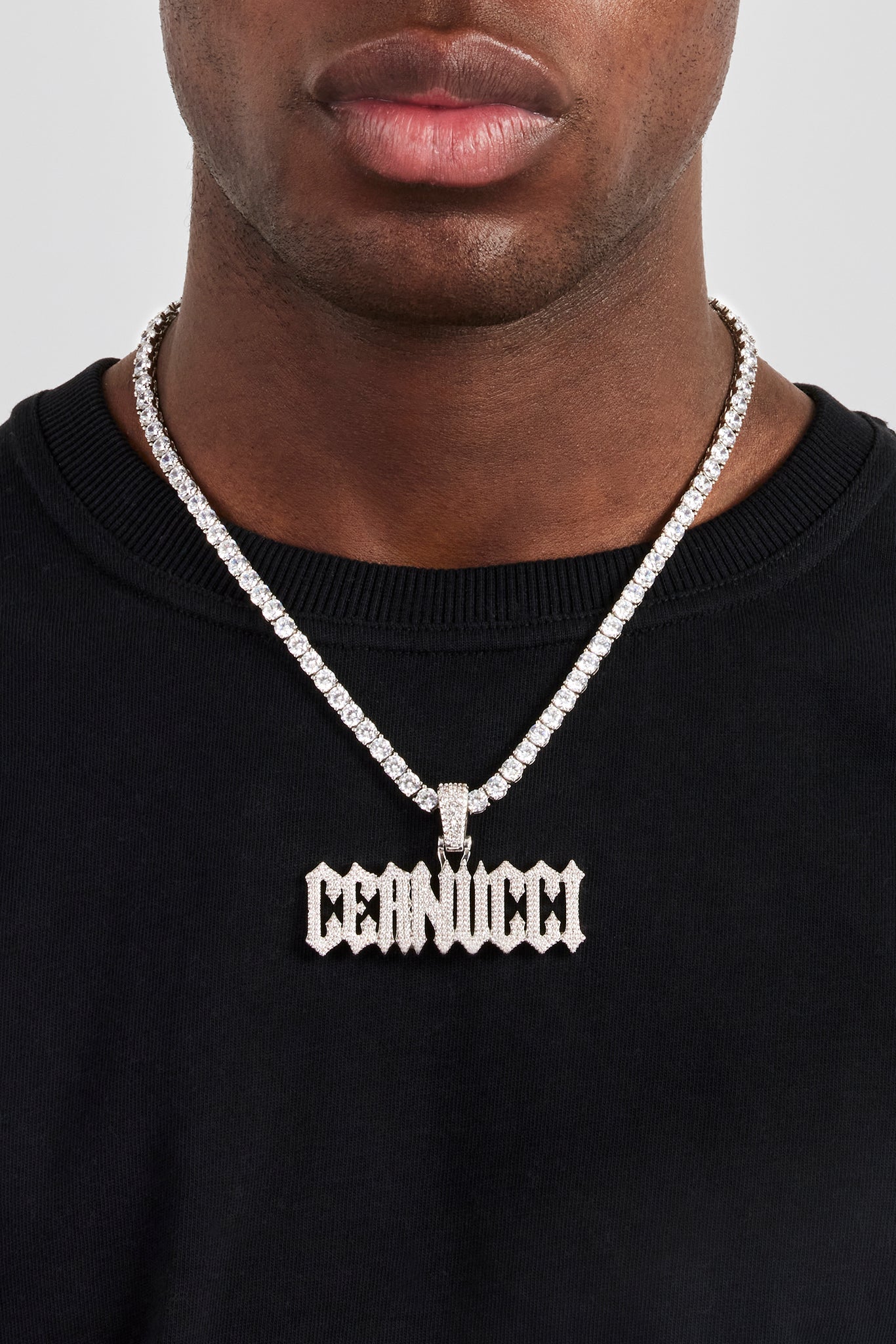 Trap Font Pendant - 22mm