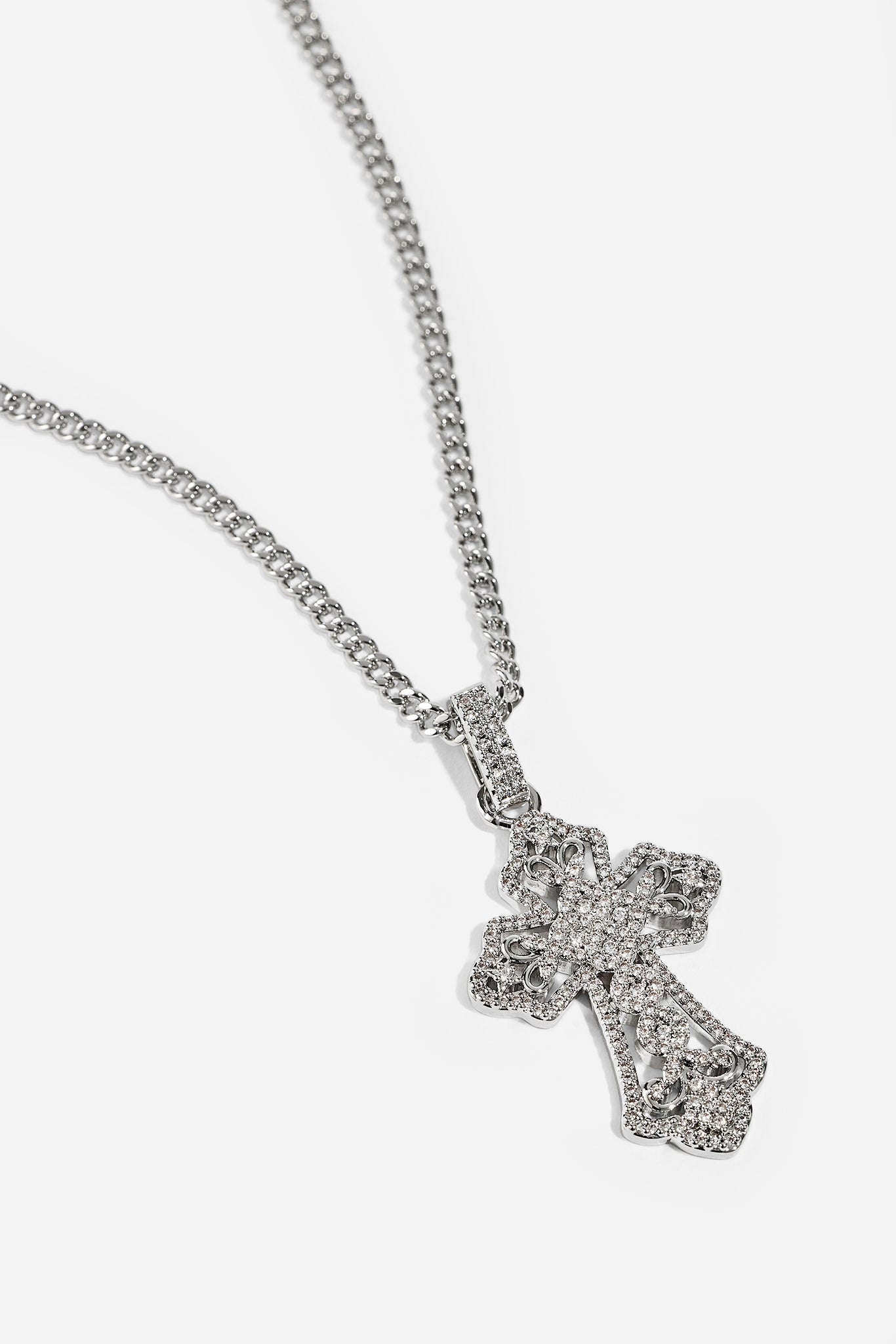 Detailed Cross Pendant Necklace - 20mm - White